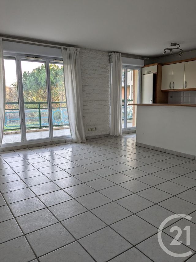 Appartement T3 à vendre - 3 pièces - 63.29 m2 - TASSIN LA DEMI LUNE - 69 - RHONE-ALPES - Century 21 La Demi-Lune